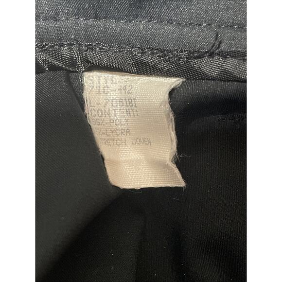 Tail Tech Performance Golf Capri - Black/Multi Zippered Pockets - Women’s Size 8 - Picture 4 of 4